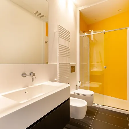 Modern & Comfortable Flat - Near Station Lejlighed Milano