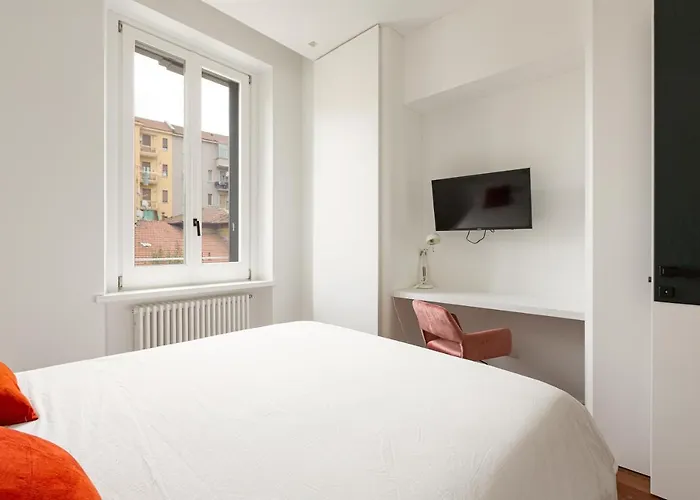 Guesthost - Modern & Comfortable Flat - Near Station Apartmán Milán